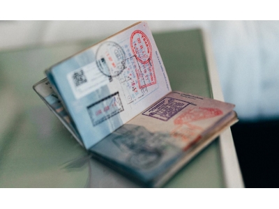 如何获取波兰护照签证？
